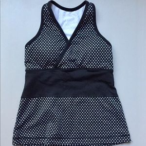 Lululemon tank size 2 excellent condition